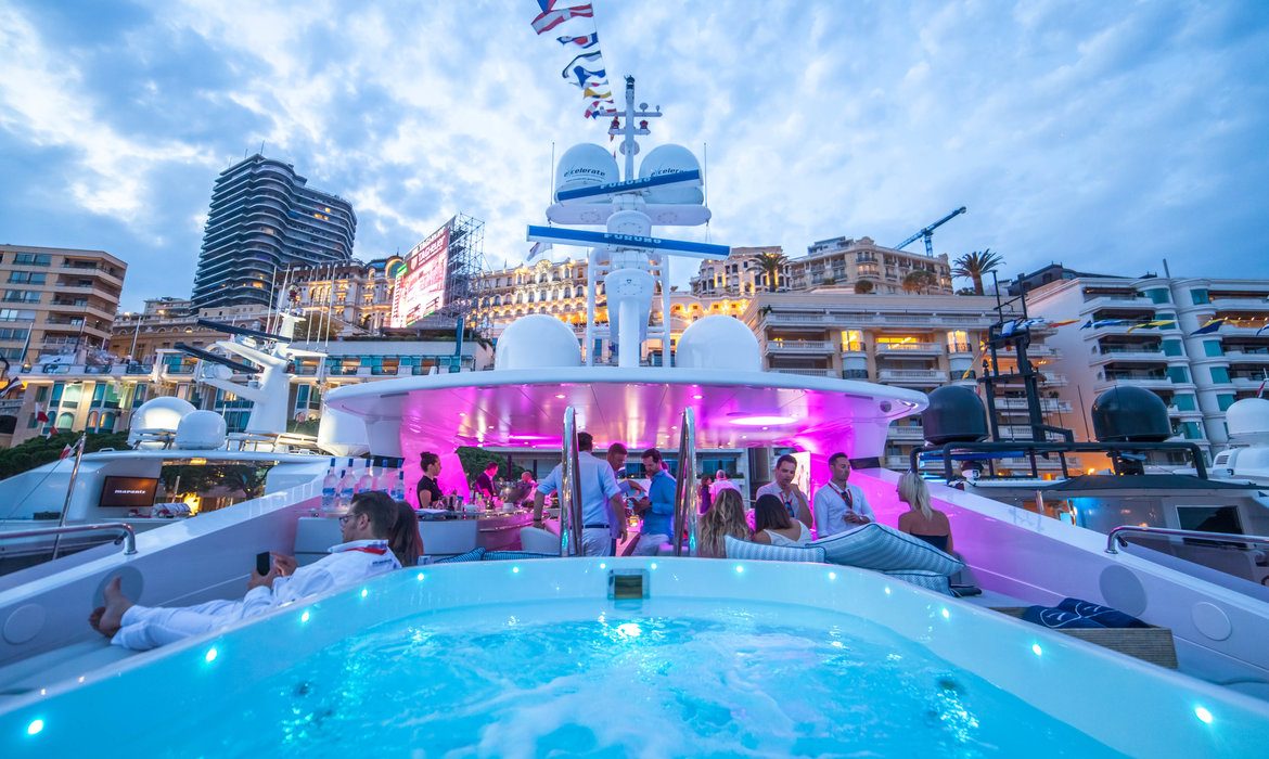 These luxury event packages give you unprecedented access to your favorite events.