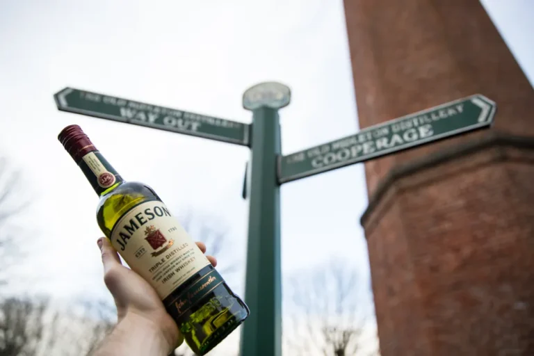 Jameson_Distillery_Midleton__Co_Cork_master